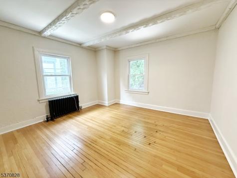 168 Washington Place Ridgewood Village NJ 07450