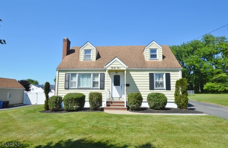 35 Troy Road East Hanover NJ 07936