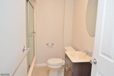 35 Troy Road East Hanover NJ 07936