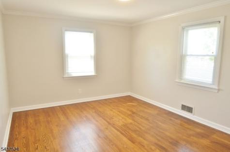 35 Troy Road East Hanover NJ 07936