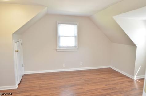 35 Troy Road East Hanover NJ 07936