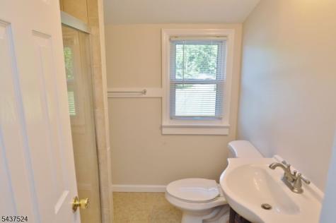 35 Troy Road East Hanover NJ 07936
