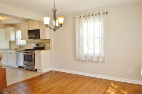 35 Troy Road East Hanover NJ 07936