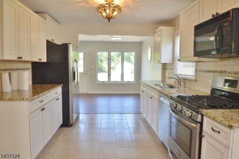 35 Troy Road East Hanover NJ 07936