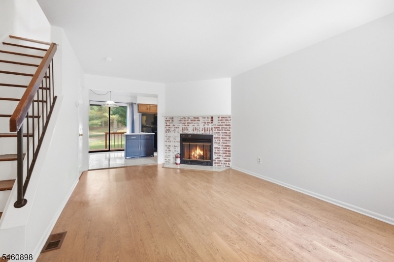 126 Locust Court Raritan NJ 08822
