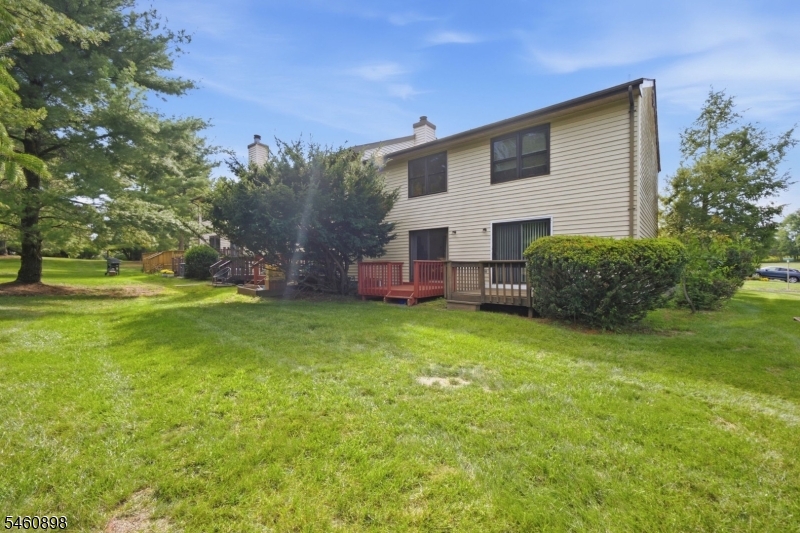 126 Locust Court Raritan NJ 08822