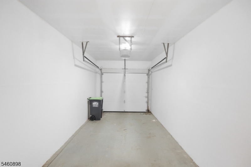 126 Locust Court Raritan NJ 08822