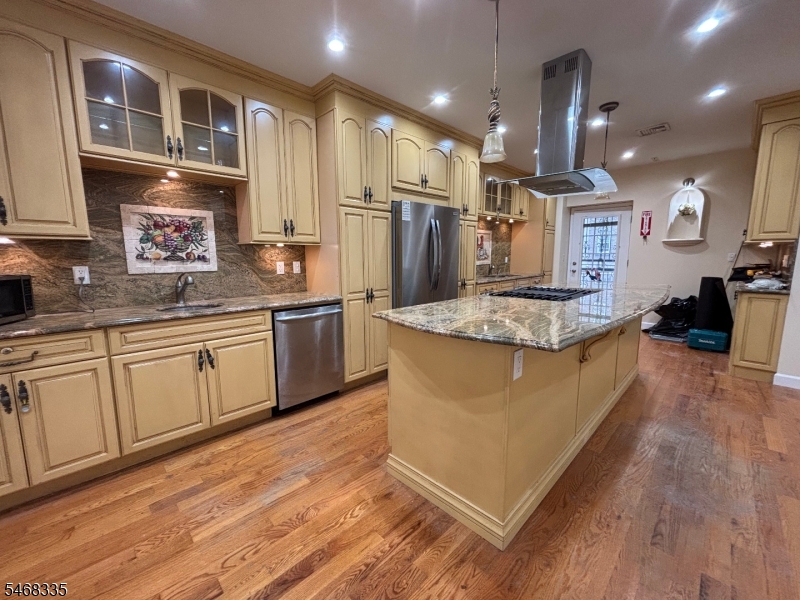 145 Elm Street Newark NJ 07105