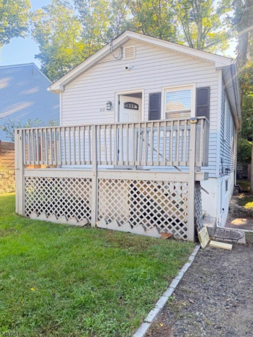 313 Knox Way Hopatcong NJ 07843