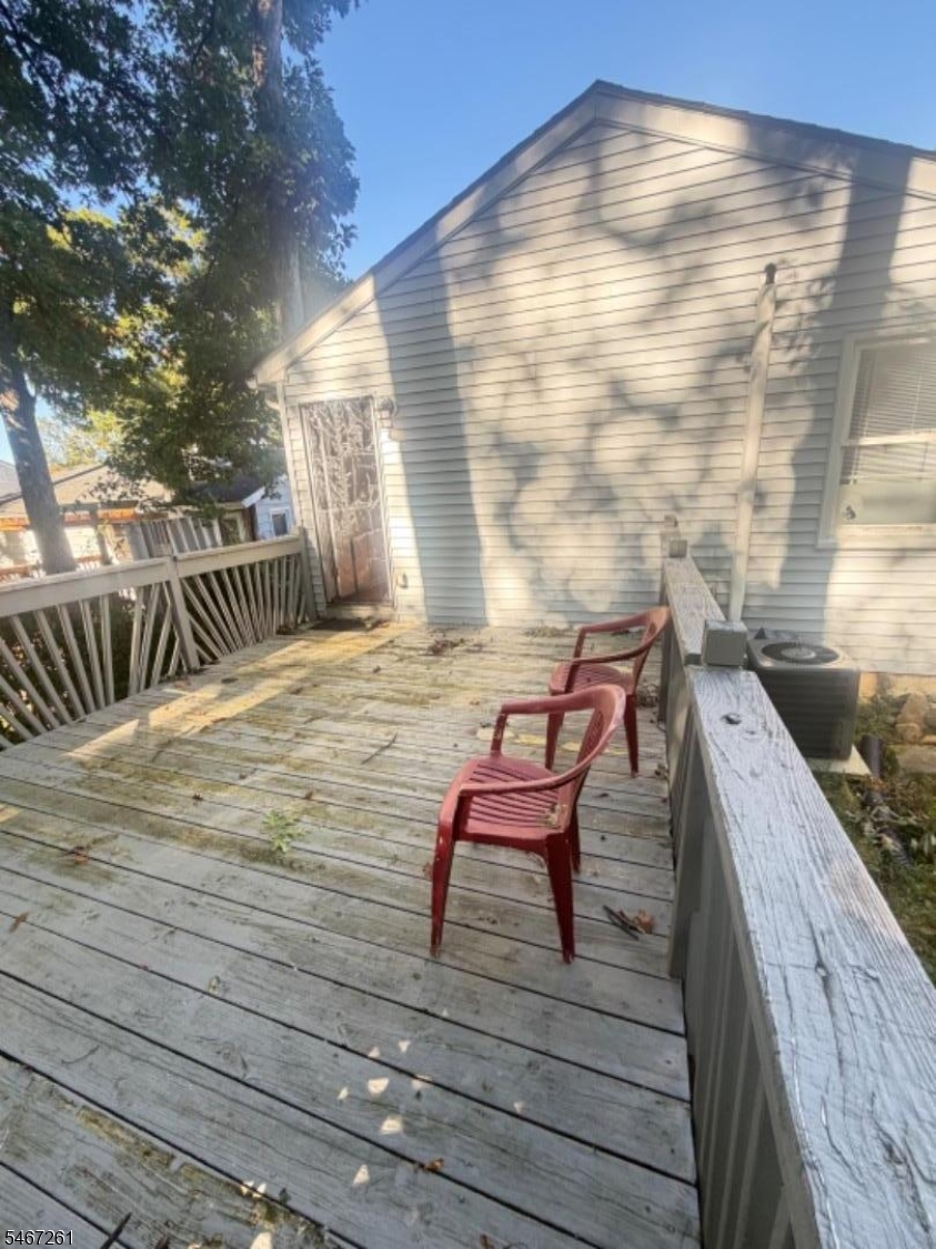 313 Knox Way Hopatcong NJ 07843