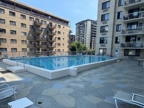 307 Prospect Avenue Hackensack NJ 07601