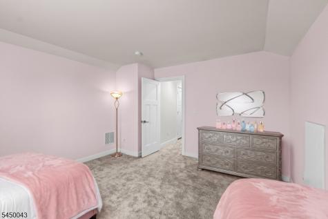 18 Mountain View Lane Mansfield NJ 07865