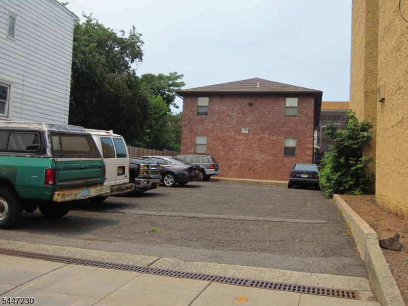 105 Ashland Avenue West Orange NJ 07052