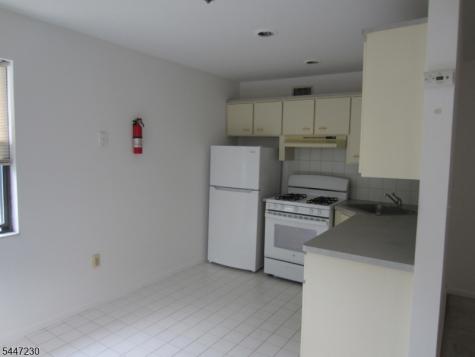 105 Ashland Avenue West Orange NJ 07052