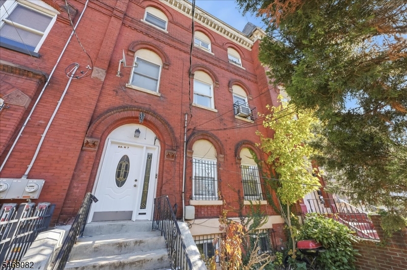 55 N 7th Street Newark NJ 07107