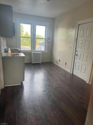103 Sanford Place Newark NJ 07106