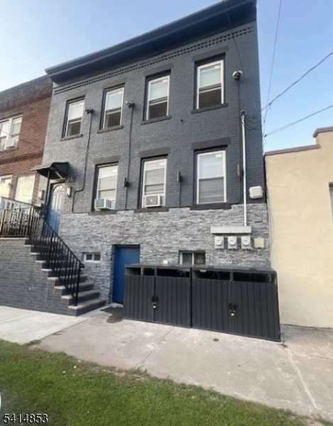 21 Alva Street Bloomfield NJ 07003
