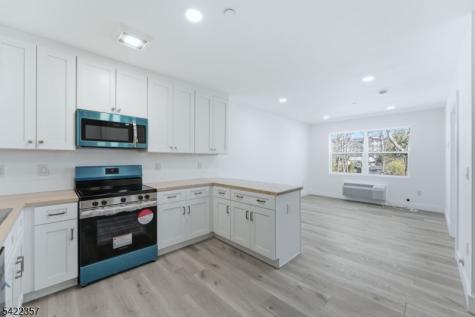 95 Shepherds Lane Totowa NJ 07512
