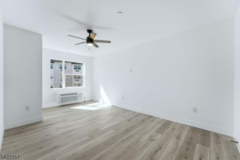 95 Shepherds Lane Totowa NJ 07512