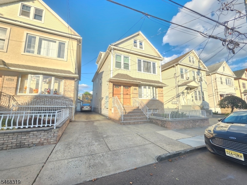 945 Meredith Avenue Elizabeth NJ 07202