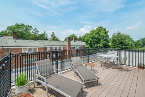 276 Chestnut Street Nutley NJ 07110
