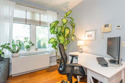 276 Chestnut Street Nutley NJ 07110