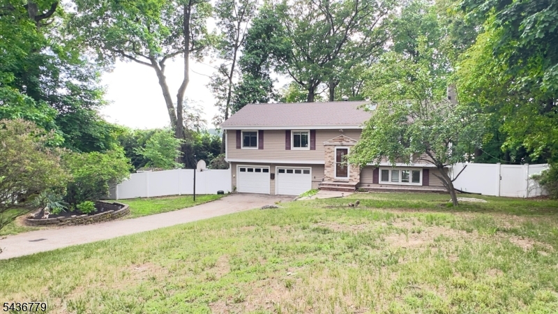 22 Richard Drive Mount Arlington NJ 07856