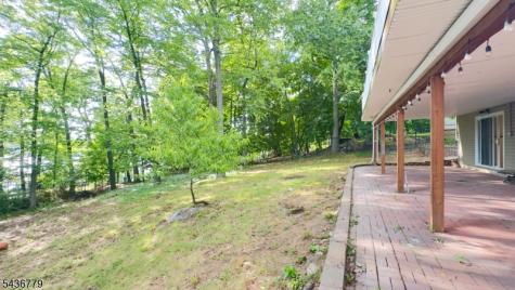 22 Richard Drive Mount Arlington NJ 07856