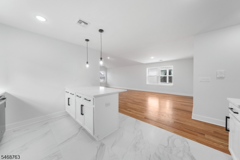 1021 Cross Avenue Elizabeth NJ 07208