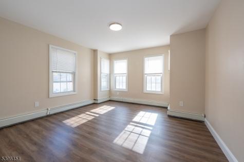 238 Van Avenue Pompton Lakes NJ 07442