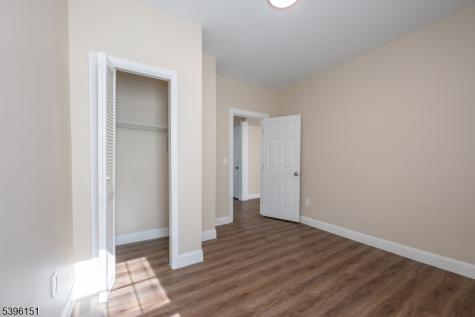 238 Van Avenue Pompton Lakes NJ 07442