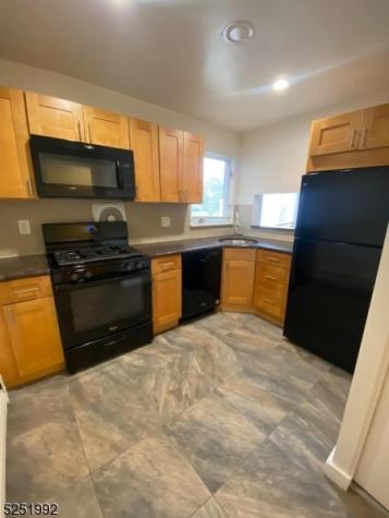 806 Morris Turnpike Millburn NJ 07078