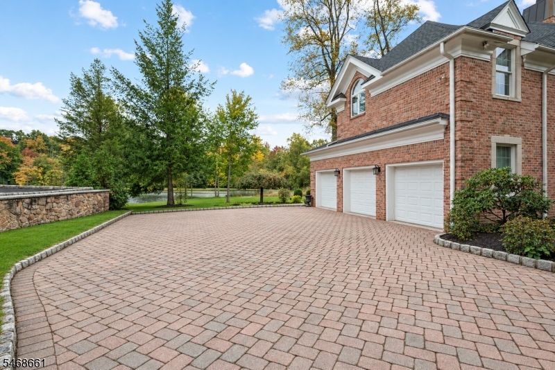 11 Kensington Court Warren NJ 07059