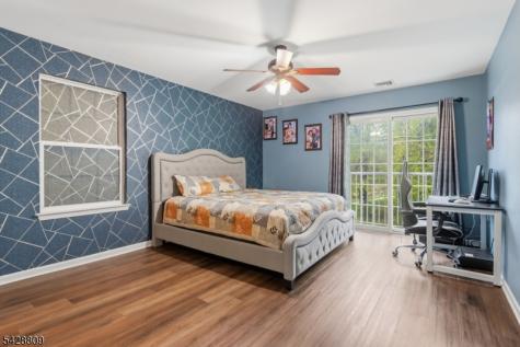 302 Rotando Way Morris Plains NJ 07950