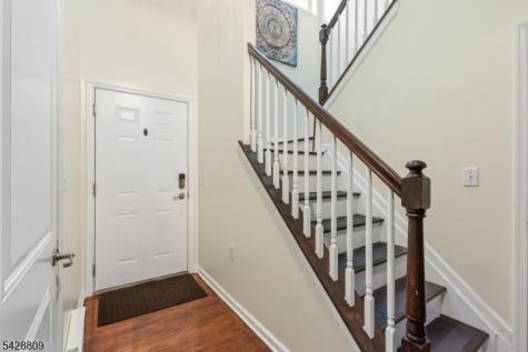 302 Rotando Way Morris Plains NJ 07950