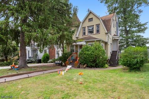298 Carmita Avenue Rutherford NJ 07070