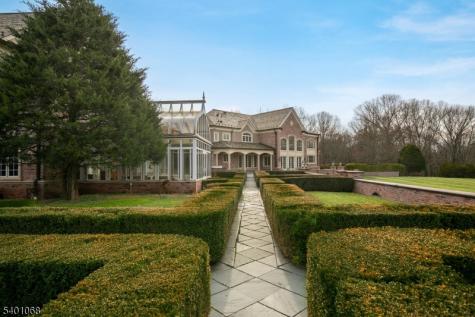 581 Pottersville Road Bedminster NJ 07934