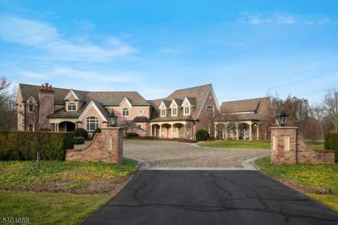 581 Pottersville Road Bedminster NJ 07934