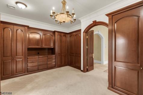 581 Pottersville Road Bedminster NJ 07934