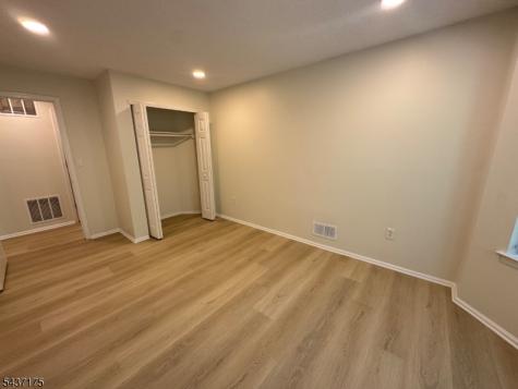 7 Sheffield Court North Brunswick NJ 08902