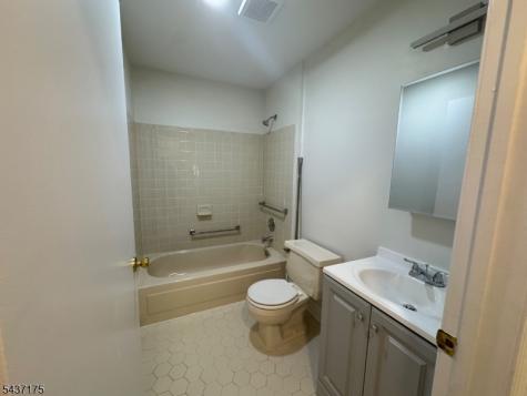 7 Sheffield Court North Brunswick NJ 08902