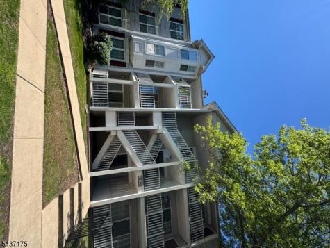7 Sheffield Court North Brunswick NJ 08902