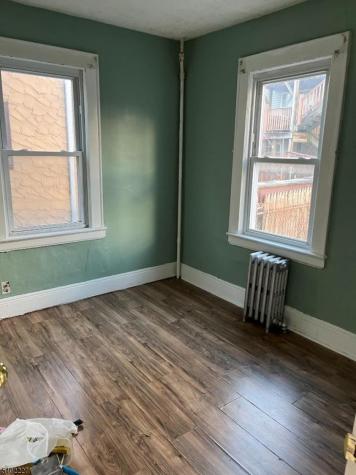 762 Ogden Street Elizabeth NJ 07202
