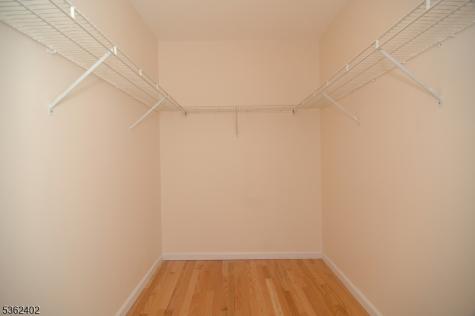 214 Stratford Place Bridgewater NJ 08805