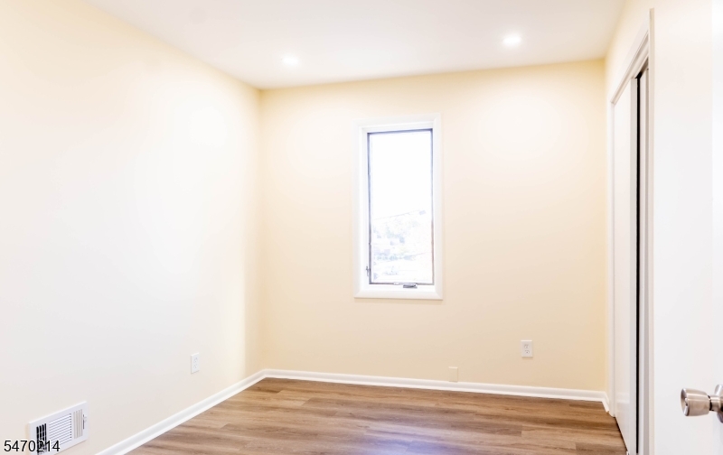 7 Washington Avenue Manville NJ 08835