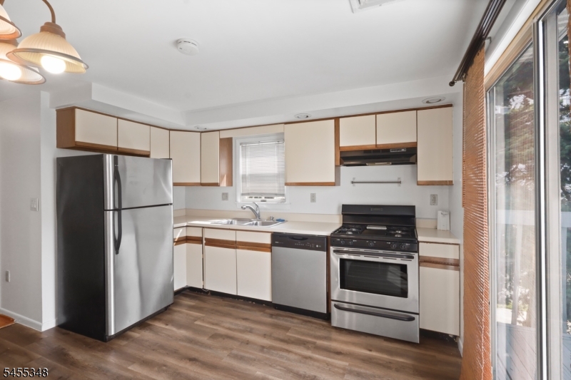 626 Chancellor Avenue Irvington NJ 07111