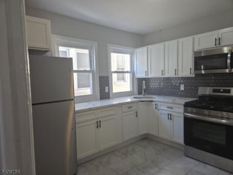 54 Arsdale Terrace East Orange NJ 07018