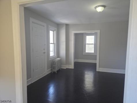 54 Arsdale Terrace East Orange NJ 07018