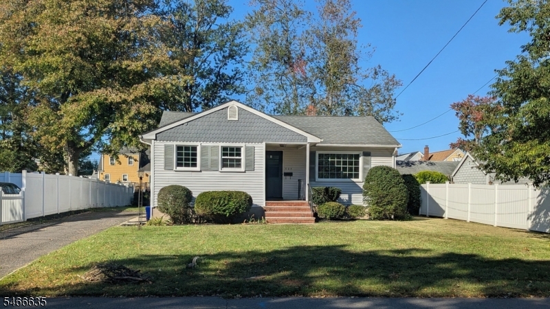 305 E Street Middlesex NJ 08846