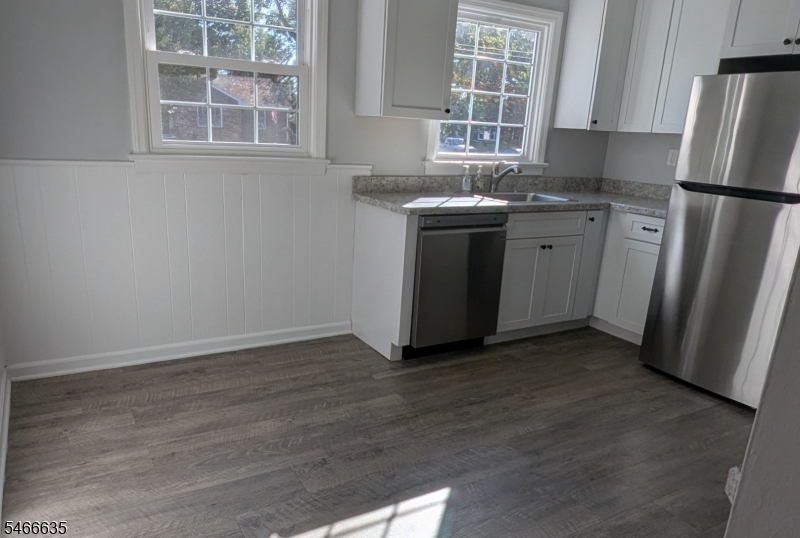 305 E Street Middlesex NJ 08846
